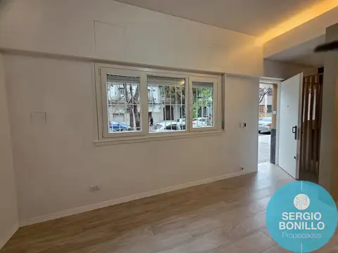 Depto Tipo Casa 4 ambientes con 2 baños