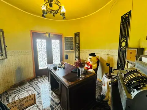 Casa 6 ambientes con 5 baños