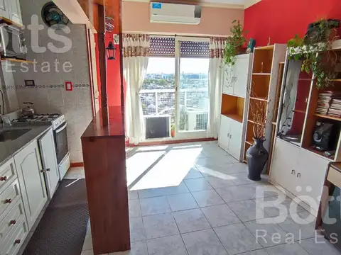 Depto de 3 amb en piso alto con 2 balcones