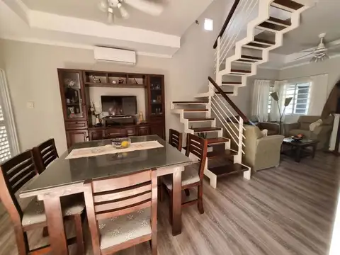 Casa en venta – Roca 3132 Barrio Obligado