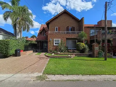 Casa Apta Crédito 5amb Country San Miguel de Guiso