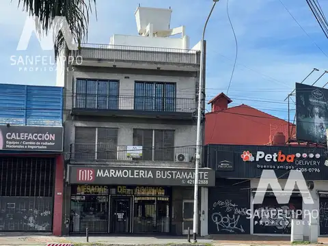 Hipólito Yrigoyen  al 1600