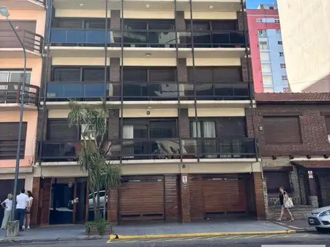 Departamento en venta - 3 Dormitorios 3 Baños - Mar del Plata