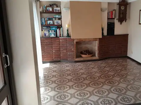 Depto Tipo Casa 4 ambientes con 1 baño
