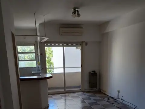 HERMOSO MONOAMBIENTE CONTRAFRENTE BALCON LUMINOSO " EXCELENTE UBICACION"