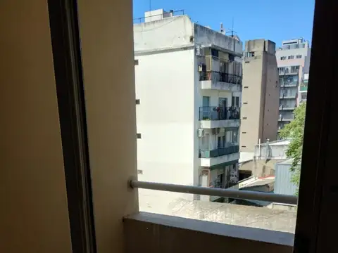 Julián Álvarez 200, Piso 5