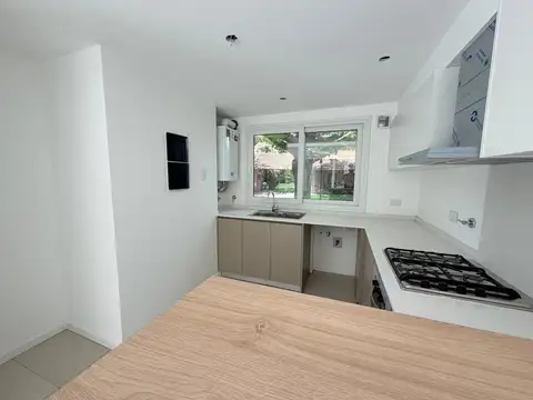 Casa 5 ambientes con 3 baños