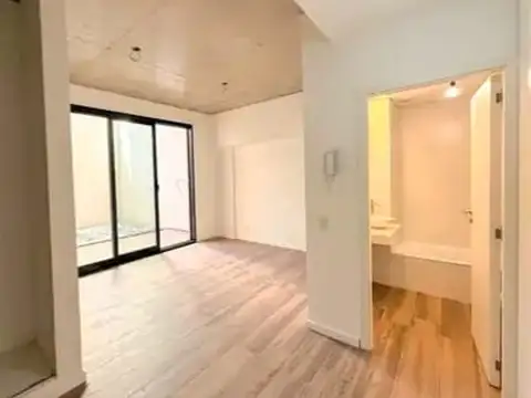 Monoambiente venta Villa urquiza patio A/profesio