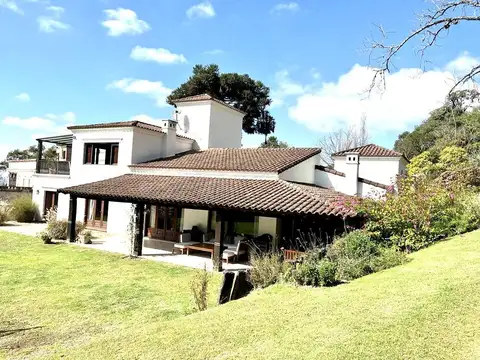 Casa en Alquiler de 4 dormitorios