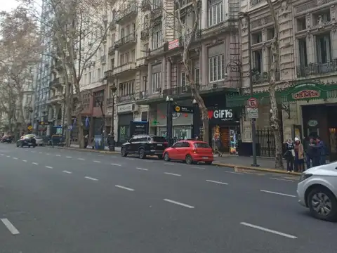 Avenida De Mayo 800