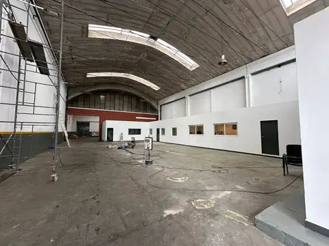 Galpon en Alquiler en Olivos, USD 6.390