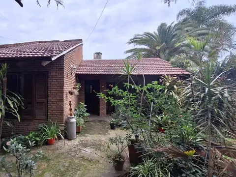 CASA EN VENTA 2 DORMITORIOS BARRIO LUDUEÑA