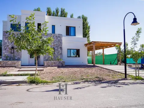 HAUSER VENDE HERMOSA CASA A ESTRENAR DE 3 HABITACIONES EN BARRIO GRAN BOEDO!