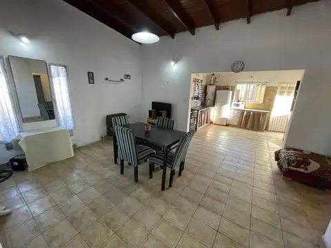 CASA EN VENTA EN LOS HORNOS