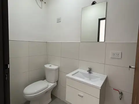 Local en Alquiler en San Antonio de Padua, $ 750.000
