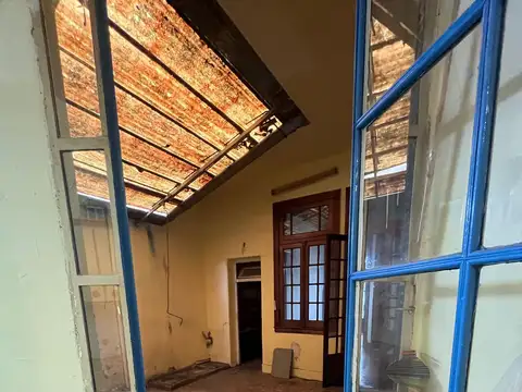 Depto Tipo Casa en Venta en Flores, USD 140.000