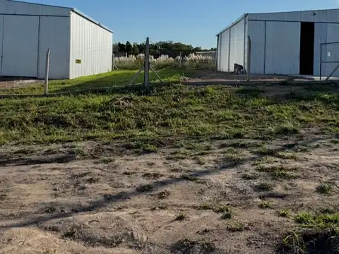 Galpón en venta en Paracao