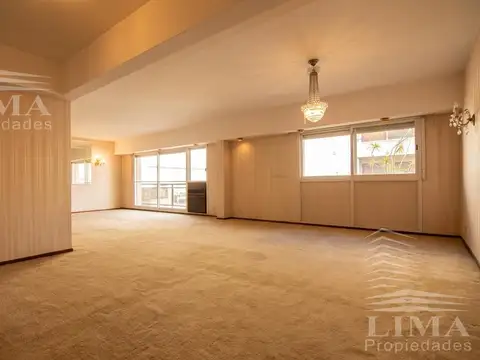 Departamento en Venta de 4 dormitorios