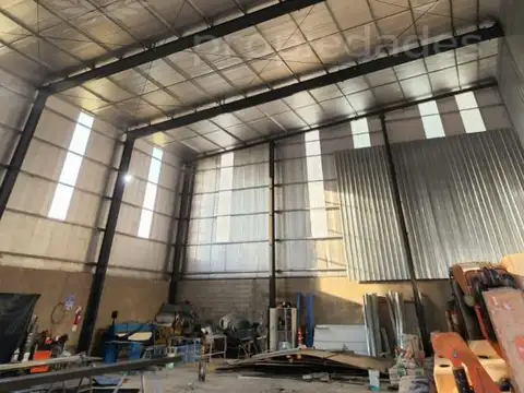 VENTA POLO INDUSTRIAL GALPONES A METROS PANAMERICANA