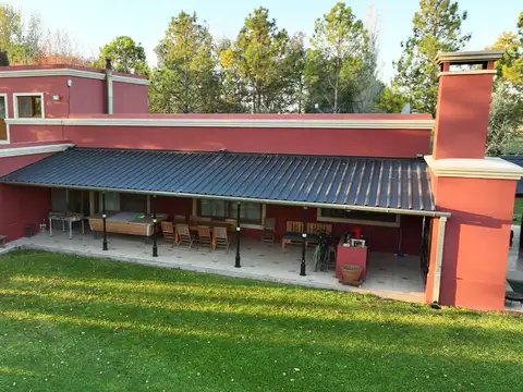 Casa en Haras El Malacate