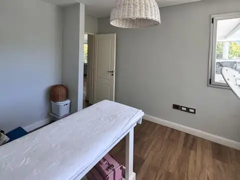 Hermosa casa en Fincas de Iraola 2