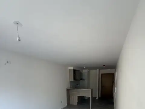 Depto Tipo Casa en Alquiler de 2 ambientes