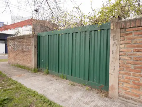 Terreno en Venta 20  mts Fondo