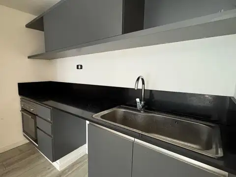 Departamento en Alquiler con 1 cocheras