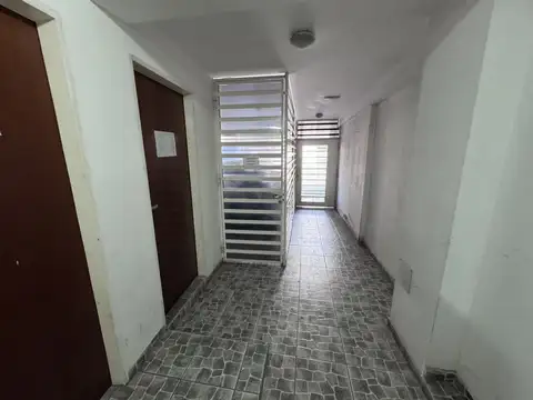 Depto Tipo Casa en Venta en Azcuenaga, USD 35.000