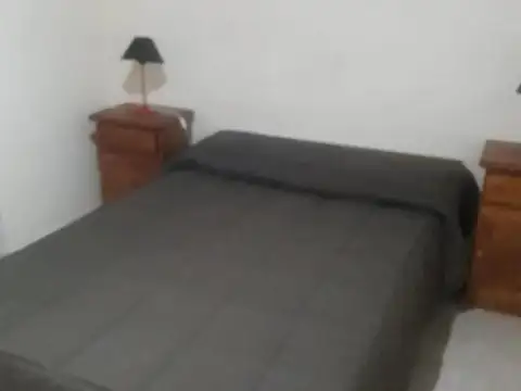 Depto Tipo Casa 4 ambientes con 1 baño