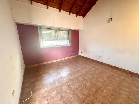 Depto Tipo Casa en Venta 70 años