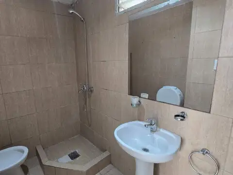 ALQUILER MONOAMBIENTE ARROYITO