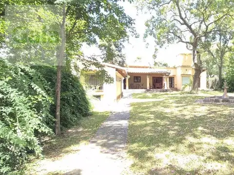 Casa 6 ambientes con 3 baños
