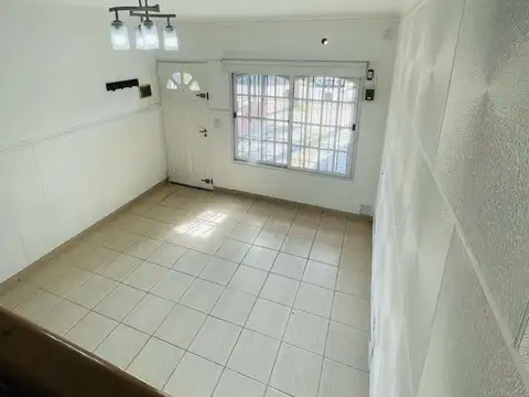 Casa en Venta en Villa Luzuriaga, USD 90.000