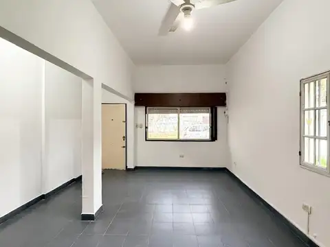 CASA - 4 AMBIENTES - MERLO SUR