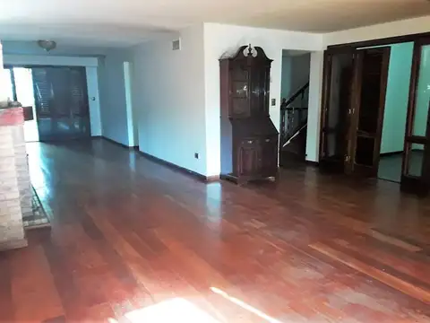 Casa en Venta de 5 dormitorios