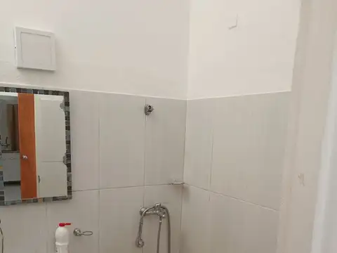 Casa 1 Dormitorio cochera Cerrito ideal negocio