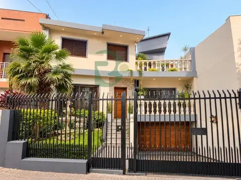 VENTA CASA 5AMB.QUINCHO.PATIO C/PARR.APTO CRÉDITO.LINIERS
