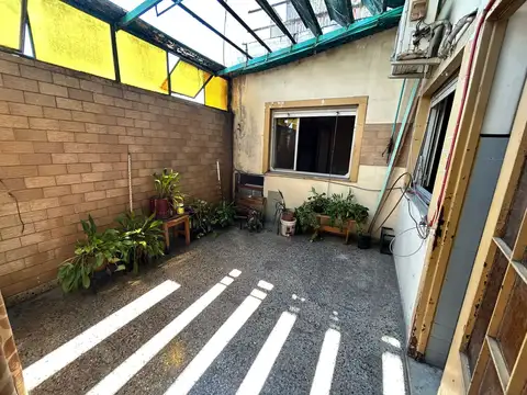 Depto Tipo Casa en Venta de 2 ambientes