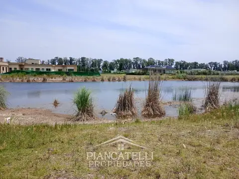 Terreno en Venta en Santa Ines, USD 32.000