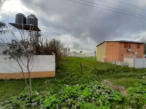 Terreno en Venta en Esquina, USD 12.000