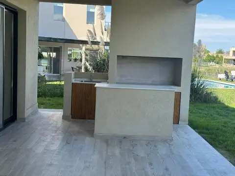 Casa en Venta 1 año