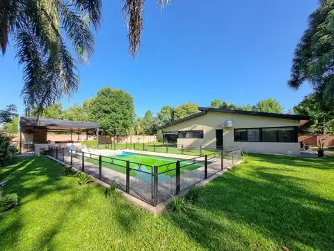 CASA 3 DORMITORIOS CON PILETA Y AMPLIO TERRENO - IBARLUCEA