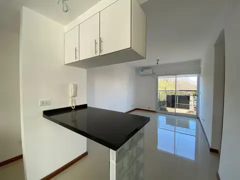 Departamento en Venta en Olivos Roche, USD 130.000