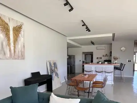Casa en Venta 1 año