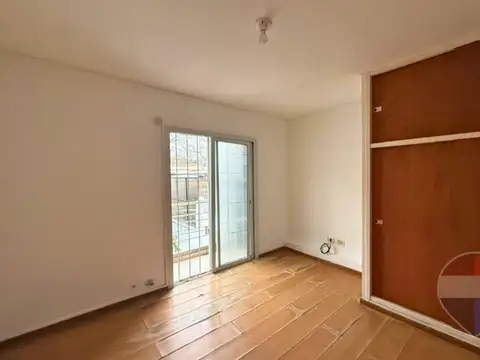 Depto Tipo Casa 2 ambientes con 1 baño