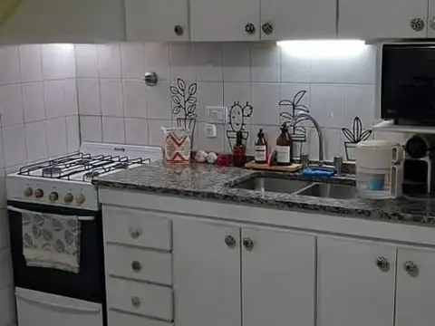 Depto Tipo Casa en Venta de 3 ambientes