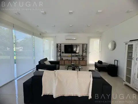 Casa en Venta en Haras Del Sol, USD 350.000