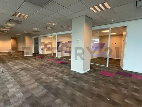 Alquiler de Oficina Semipiso de 900 M2- Incluye 13 cocheras - edificio Nodus 908