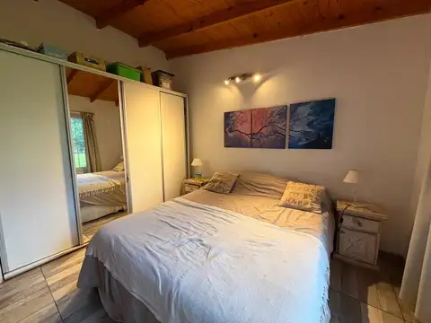 Casa en Alquiler con 1 cochera